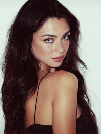 Mishka Chantal Silva