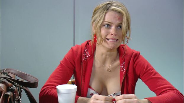 Missi Pyle