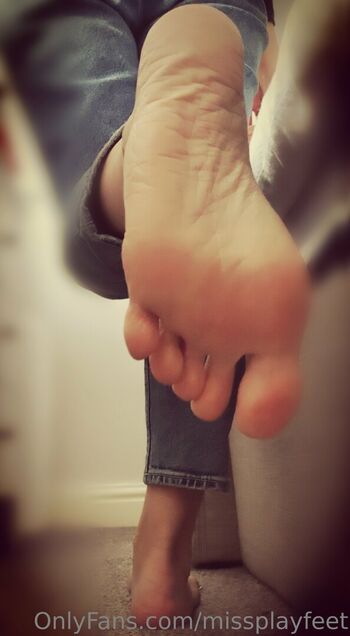 missplayfeet
