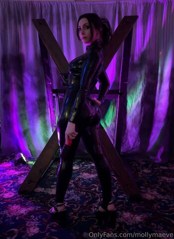 mollymaeve