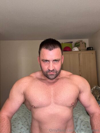muscle_geek