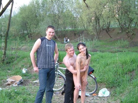 Nackt In Russland