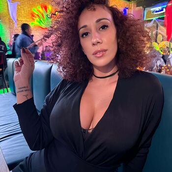 nadiasultanx