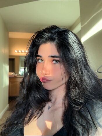 Naila Iqbal