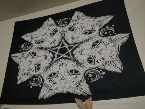 Natural & Thicc Milky Momma