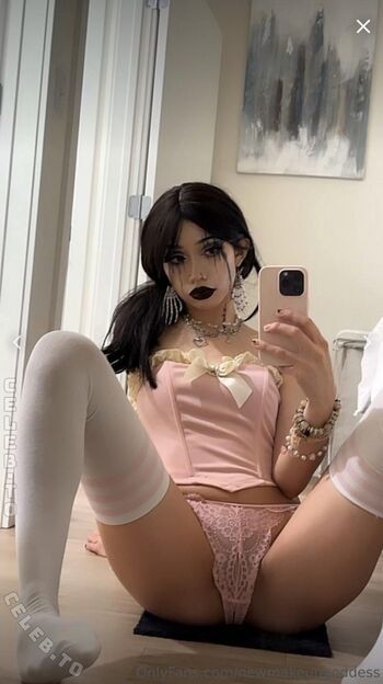 Newmakeupgoddess