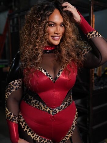 Nia Jax