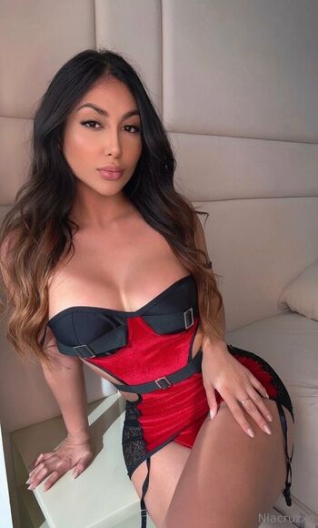 niacruzxo