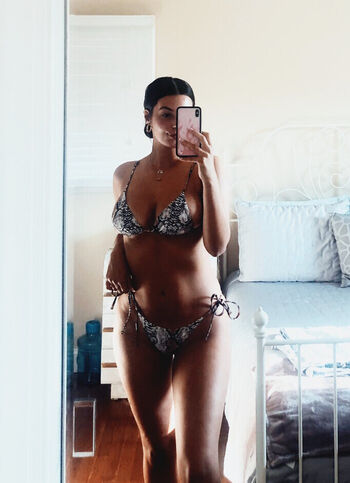 nicolejanela