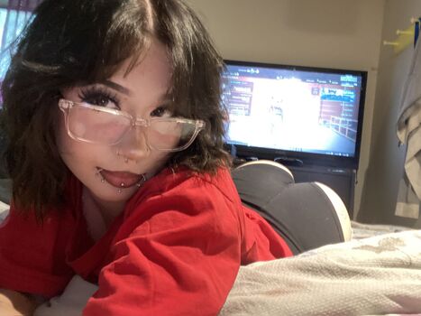 Nikkieelovee