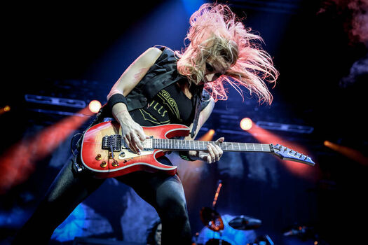 Nita Strauss