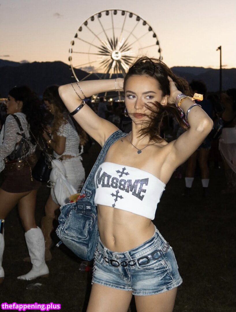 Katelyn Elizabeth / katelynelizabeth / nnayetakk 裸照OnlyFans照片 #1345