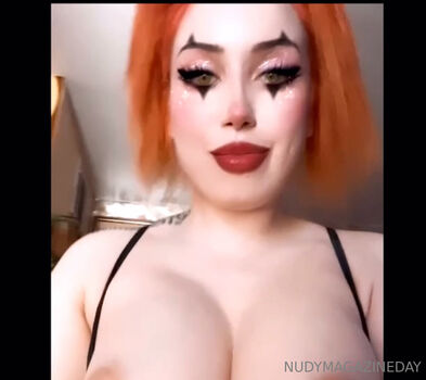 nudymagazineday