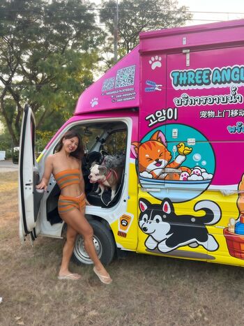 Oummy The Bootymaker