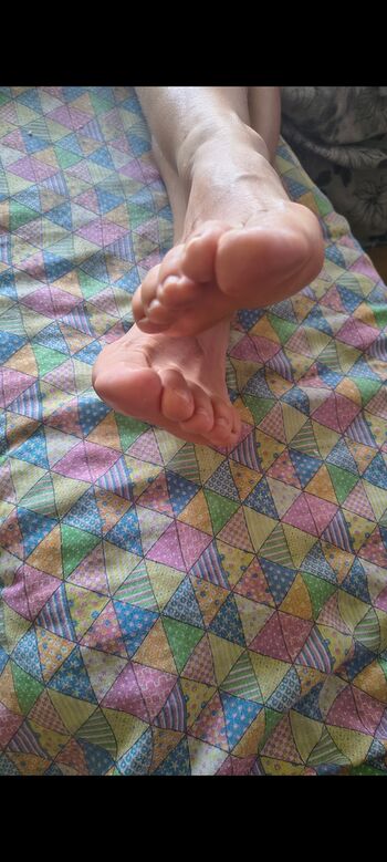 Pezinhos Da Minha Tia