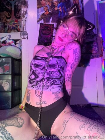 prettylittlefreak13