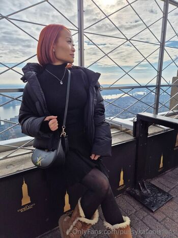 pussykatonlyfans