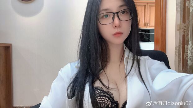 俏妞qiaoniuTT