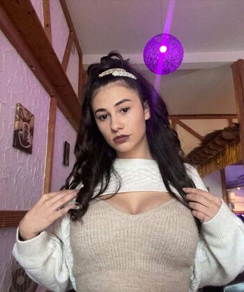 Romanian Girls