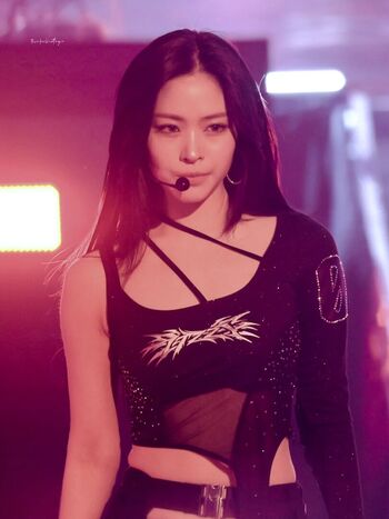 Ryujin - ITZY (신류진, Shin Ryu-jin)