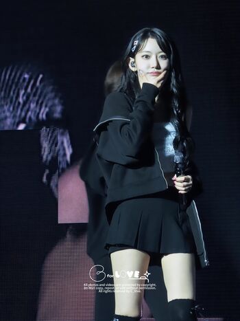 Sakura Miyawaki 宮脇 咲良