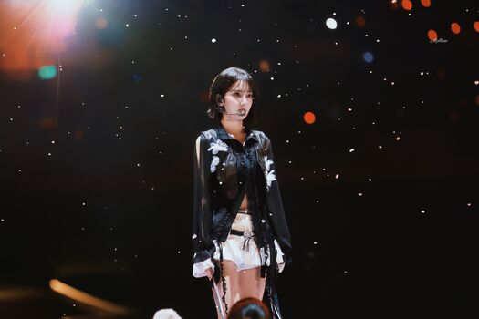 Sakura Miyawaki 宮脇 咲良