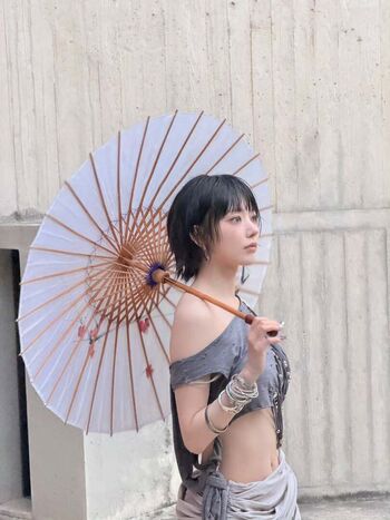 Sakura Miyawaki 宮脇 咲良