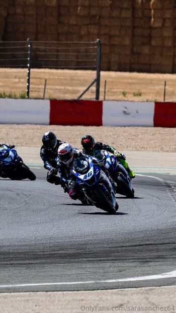sarasanchez64