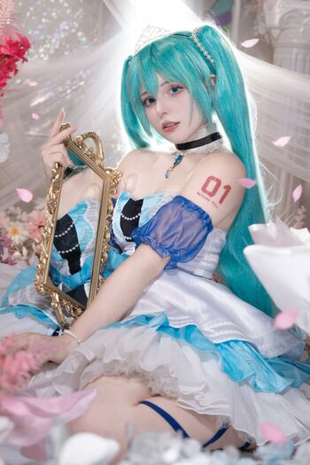Saya Scarlet