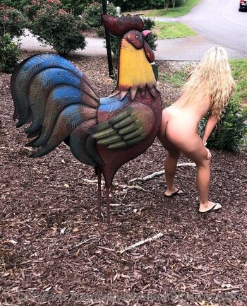 sexyblondeandherbeastfre