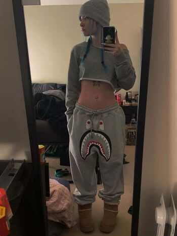 Shae Evans / YEETFEET