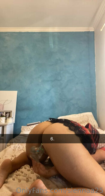 Sienna Romari