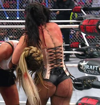 (Skye Dolecki) Skye Blue AEW