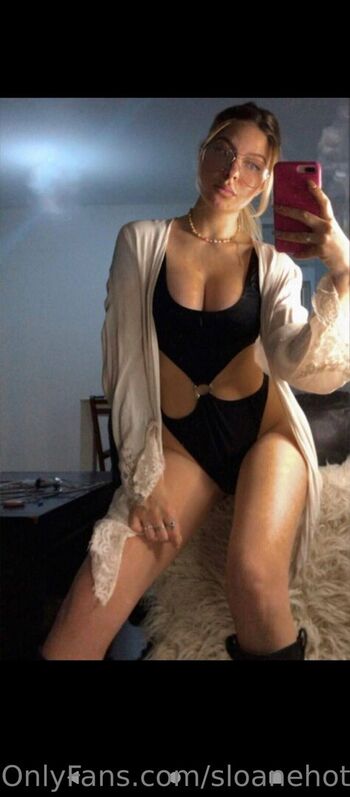 sloanehot10