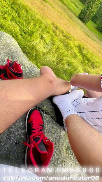 Sneakmaster96