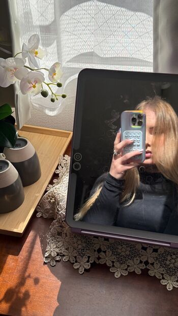 Sonja Reid aka OMGitsfirefoxx