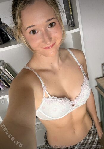 Sophie.Reed07