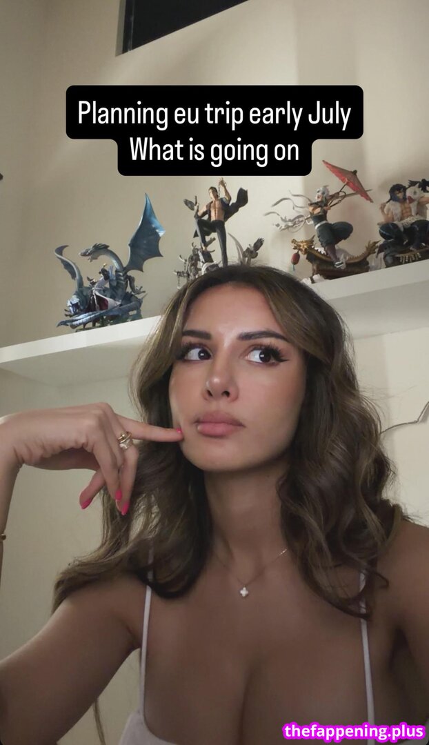 Sssniperwolf Naken OnlyFans Foto #111
