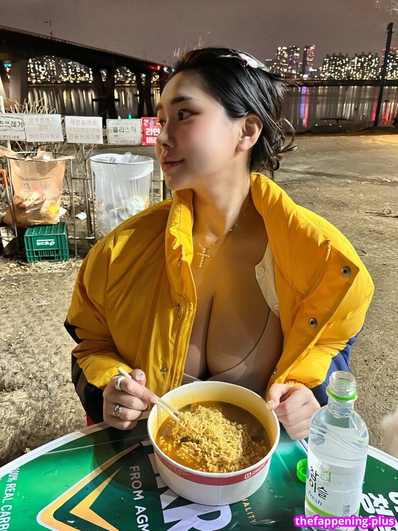 ssusu_kang.0624 ヌードOnlyFans写真 #18
