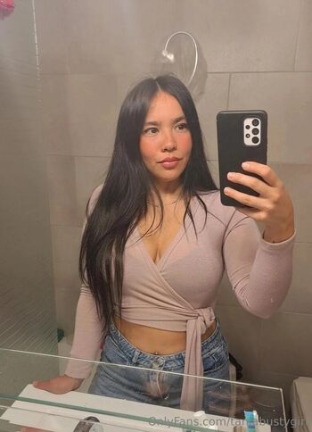 taniabustygirl