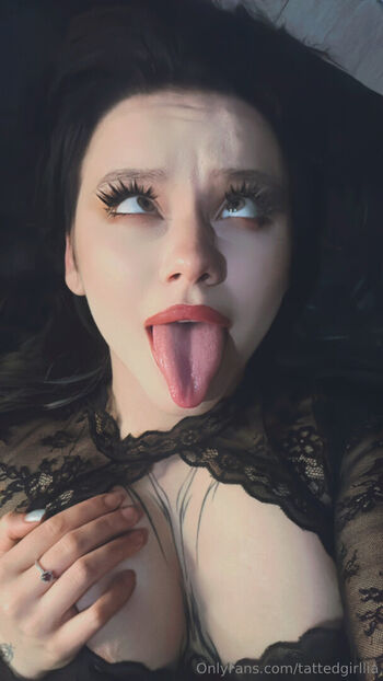 tattedgirllia