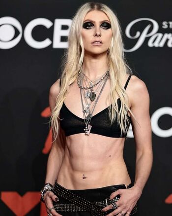 Taylor Momsen