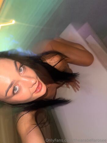 thearabellarosee