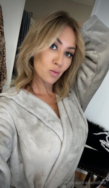 thecapricavannifree