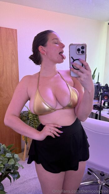 TheNicoleT