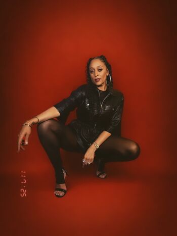 Tia Mowry
