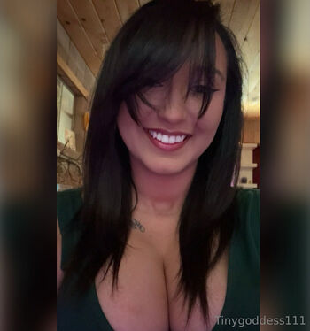TinyGoddess111