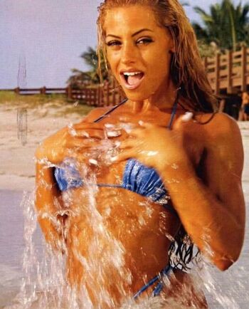 Trish Stratus