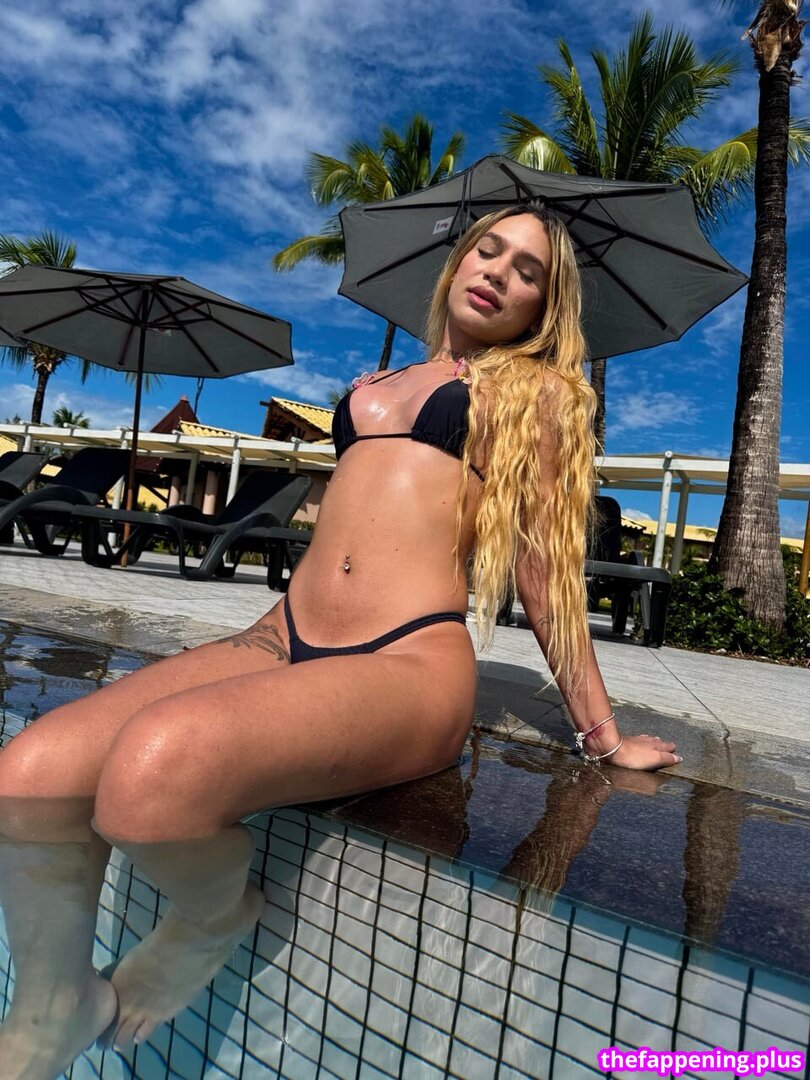 u Çıplak OnlyFans Fotoğrafı #10