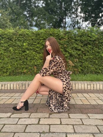 Very Young Міу Міу